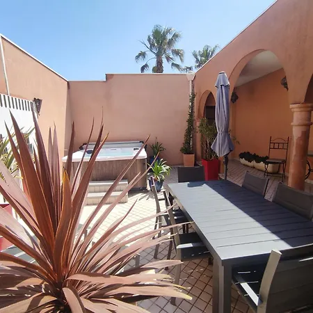 Apartament Taza, 1 Couple Only Au Village Naturiste