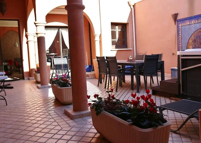 Taza, 1 Couple Only Au Village Naturiste Апартаменти Агд